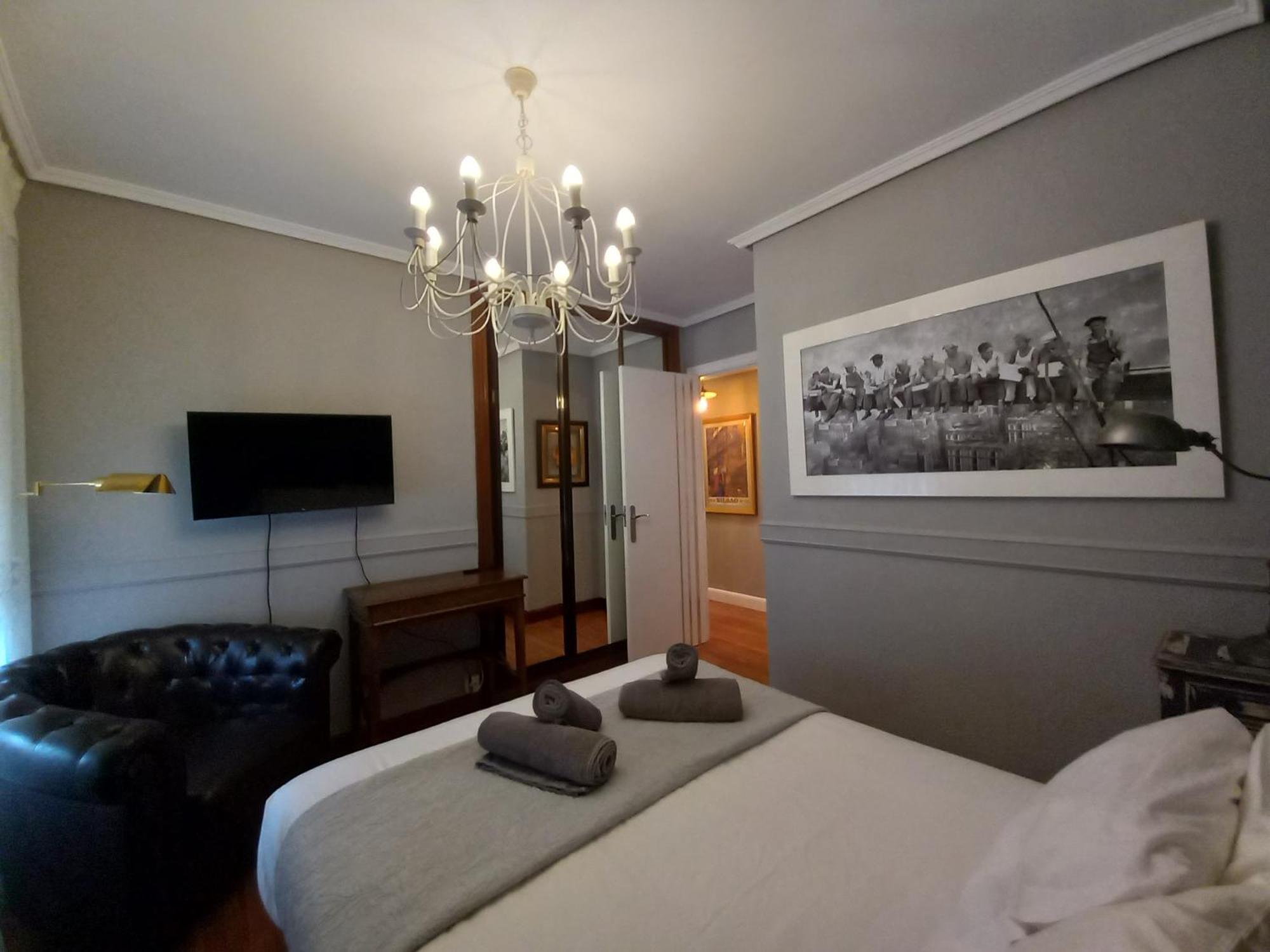 Diego'S Vintage Apartment بلباو المظهر الخارجي الصورة
